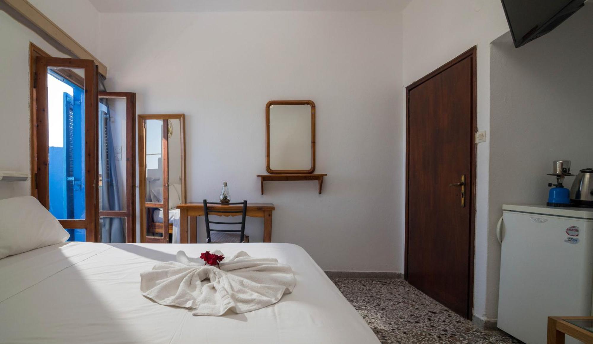 Minoa Sea Rooms Cúcurosz Kültér fotó